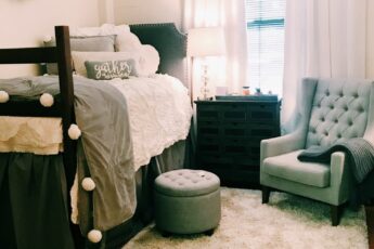 posh dorm room