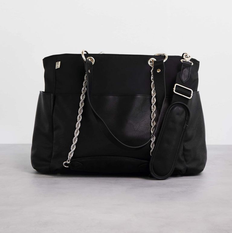 Daiper Bag for a Pregnant woman